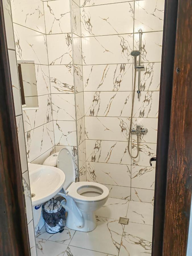 Rimovata Kashta Guest House Лещен Екстериор снимка